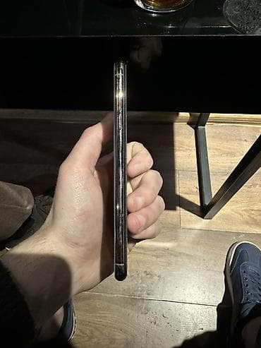 iphone x pro max: IPhone Xs Max, 64 GB, Space Gray, Face ID — 4