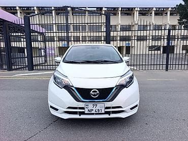 Nissan Note: 1.2 l | 2018 il Hetçbek