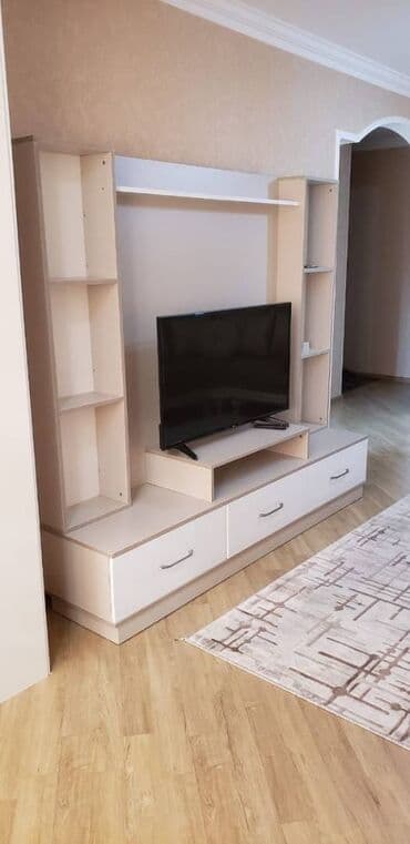 naximovda satilan evler: Sumqayıt şəhəri,5 ci mikrorayonda Dörd Qardaş restoranı yaxınlığında 5 — 5