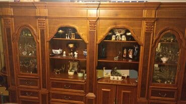 1 kub taxta nece kvadratdir: Б/у, Распашной, Угловой шкаф, Сервант, Италия — 4