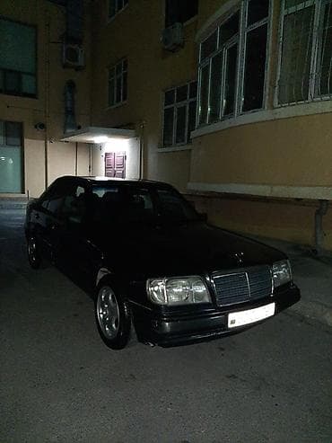 mercedes 124: Mercedes-Benz W124: 2.2 l | 1994 il Sedan — 1