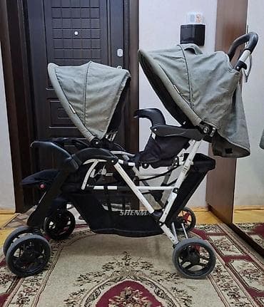 Əkizlər üçün araba