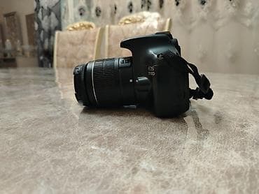 mi 17 pro: Canon EOS 1100D DSLR fotoaparat - Linza: Canon Zoom Lens EF-S 18-55mm — 2