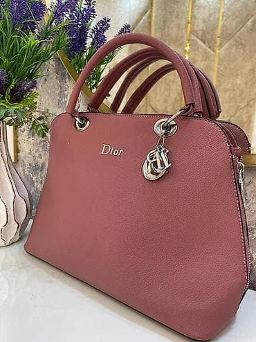 Hec istifade olunmayib, hediyye verilib. Zovqume uygun olmadigindan — 2