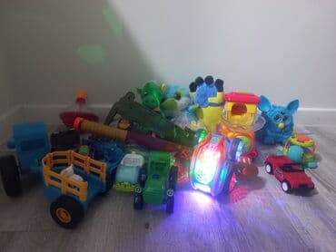 Uşaq oyuncaqları dəsti - Müxtəliflik: pultsuz işıqlı musiqili maşın lalafo.az -da Uşaq oyuncaqları dəsti - Müxtəliflik: pultsuz işıqlı musiqili maşın