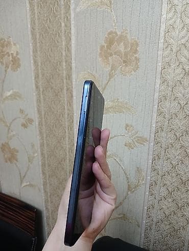 telofonu: Heç bir problemi yoxdur .Donmur.Infinix Hot 40i 128GB — 2