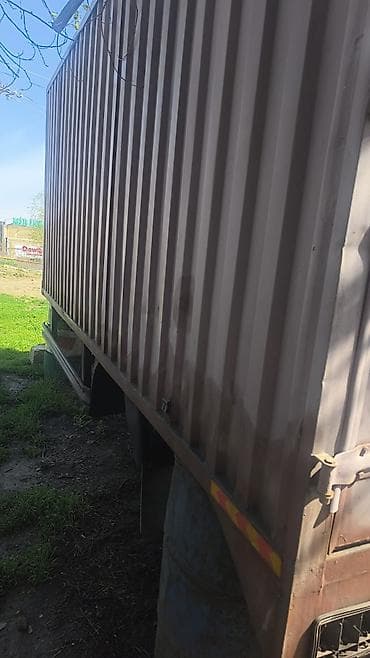 dəmir konteyner: Yük konteyneri/avtomaşın kuzovu - Metal konstruksiyalı, yanları — 4