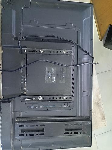 son model tv: Skore Tv satilir internet aparati ilə bir yerdə. normal vezietdedir — 3