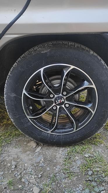 vaz avtomobil: 4 eded disk 1 ayindu nə ciziqi nə sınıq heçnə yoxdu 4 boltdu 680 AZN — 1