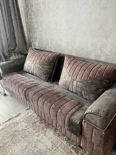 mekteb mebeli: Divan — 1