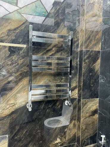 hamam quruducu: Paslanmayan metaldan hazırlanmış, dəsmal və xələtləri qurutmaq üçün — 1