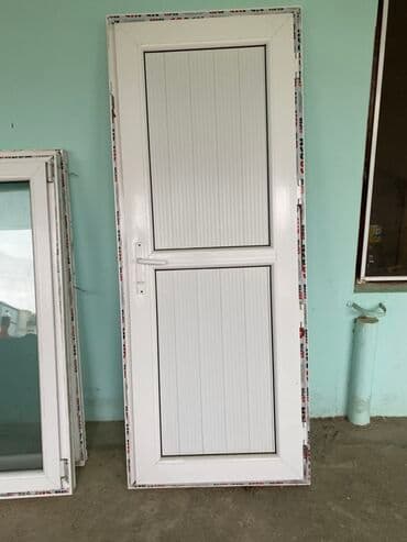 PVC qapı – ağ rəng, panel tipli Qapilar 2 metrin 80 a 1 ededi 70 azn