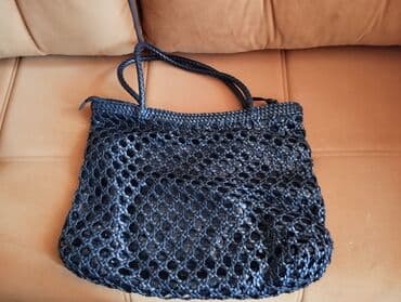 Eynəklər: Çantalar 16, 10,9,5 azn — 3
