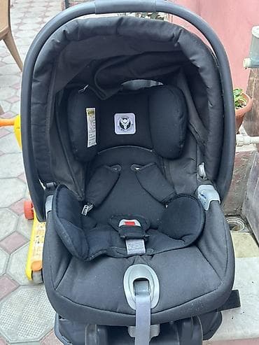 triko dest: Peg Perego Primo Viaggio SIP 30/30 uşaq avtomobil oturacağı və baza — 3
