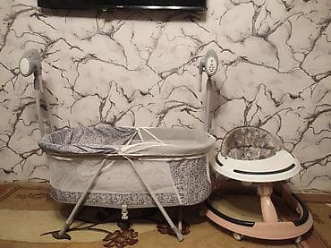 Oğlan və qız üçün, İşlənmiş, Dördbucaq, Beşik, Dəst ilə, Matras ilə, Yellənmə mexanizm ilə