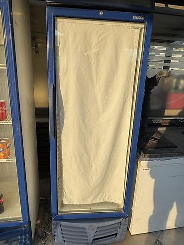 Şüşə qapılı vitrin soyuducu - Ticarət və iaşə obyektləri üçün şaquli