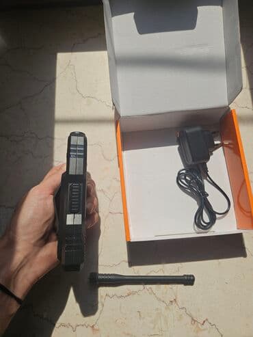 трехсимочный телефон fly: Telefon "S mobile S999" Guclu şebeke cekmeyine maliktir.yenidir.1 — 5