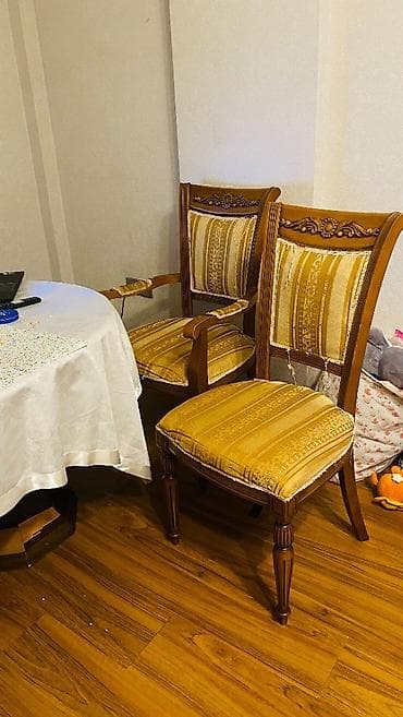 islenmis stollar: Qonaq otağı üçün, İşlənmiş, Açılan, Oval masa, 6 stul — 2