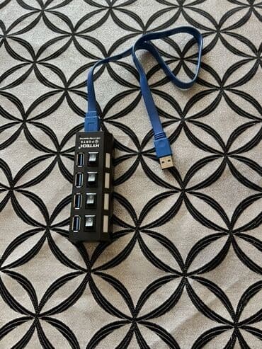 usb hub: HYTECH brendindən 4 portlu USB 3.0 yüksək sürətli hub. Bu kompakt qara — 1