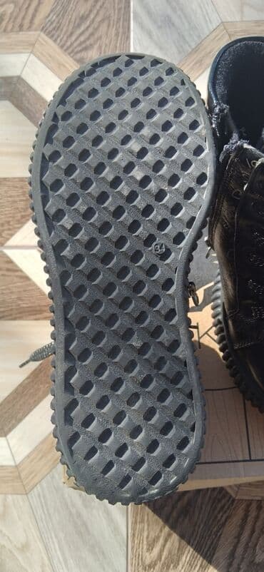 derin dondrcu: Qiz ucundur temiz deridir turk malidir 34 razmerdir az geynilib 70 azn — 4