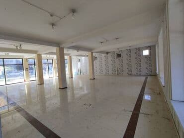 kiraye evler memar ecemi: Heyder eliyev prospektində mərkəzdə, 3 mərtəbəli, obyekt icareye — 5