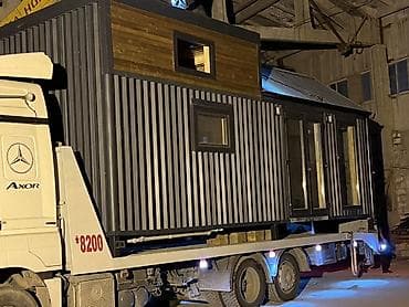 kontener ev: Modul tipli mobil ev – “tiny house” Xüsusiyyətlər: - Daşınan — 1