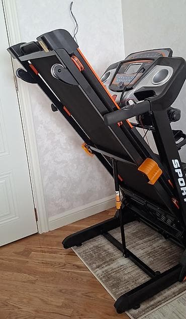 mustuk: Qaçış trenajoru – qatlanan, çoxfunksiyalı - Güclü konsol paneli: LCD — 3