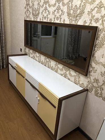 beton panel: Uzun güzgülü bufet/dresuar dəsti - Tərkib: divara asılan iri — 2