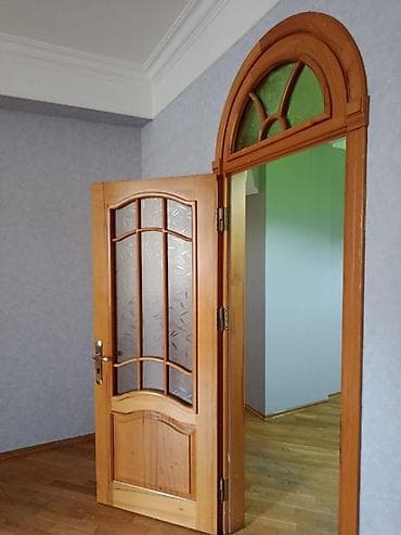 Fıstıq ağacından Taxta iç qapı (şüşəli)– tağlı üstlü vitraj — 4