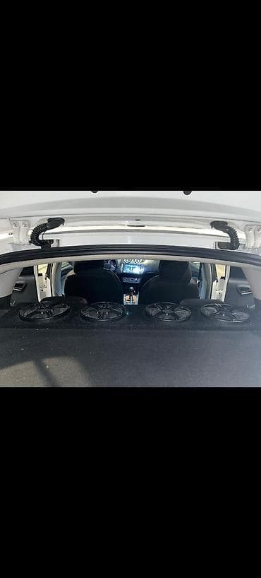 masinim var ag rengi: Seat Ibiza: 1.4 l | 2013 il 255000 km Hetçbek — 9