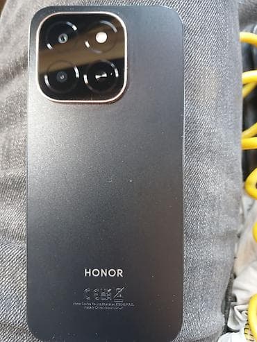 Honor 8S 2020, 256 ГБ, цвет - Черный, Две SIM карты — 3
