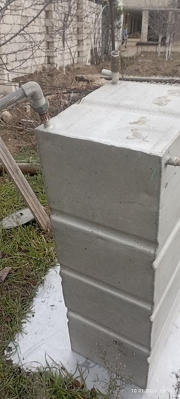 Шланги: Бак, Нержавеющая сталь, 400 л. л, Б/у, Платная доставка — 2