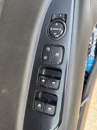 raf satilir: Kia Rio: 1.6 l | 2020 il Sedan — 5