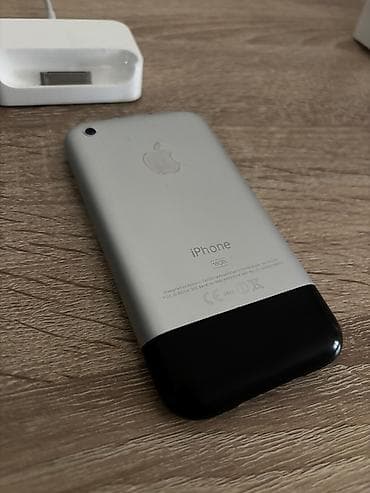 80 gb hard disk: IPhone 3G, 16 GB — 4