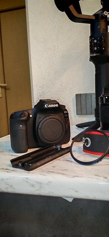 📸 Canon EOS 80D + 18-135mm Lens 🔹 38K probek 🔹 İdeal vəziyyətdə 🔹