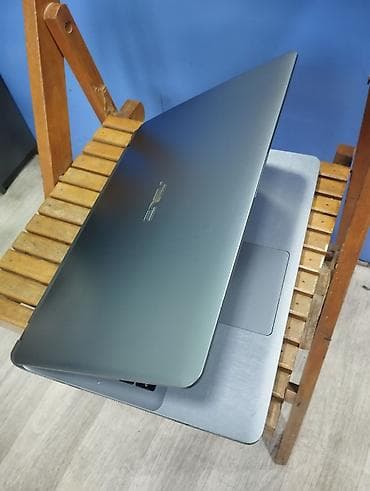 Masaüstü kompüterlər və iş stansiyaları: Salam Asus noutbuk tam islekdir hec bir problemi yoxdur tam islekdir — 4