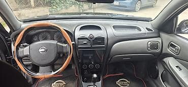 nisan altima: Nissan Sunny: 1.6 l | 2008 il Sedan — 5