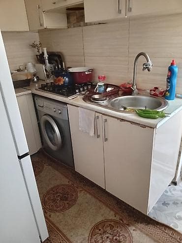 sirvan heyet evleri: Ev Entyabrın 15 i boşalır. Masazır dairəsindən Xırdalana daxil olduqda — 9