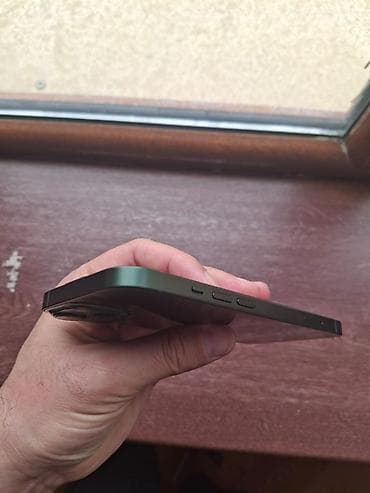 камера видеонаблюдения: IPhone 13, 256 ГБ, Зеленый, Гарантия, Отпечаток пальца, Face ID — 7