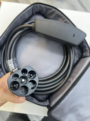 Aksesuarlar və tüninq: Tesla Mobil Şarj Dəsti (EVSE) – orijinal çanta ilə (Digər Çin — 2