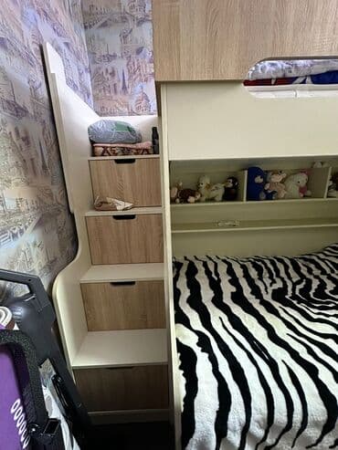 pilləkən: Oğlan və qız üçün, İşlənmiş, Çarpayı, Matras ilə, Siyirməli — 3