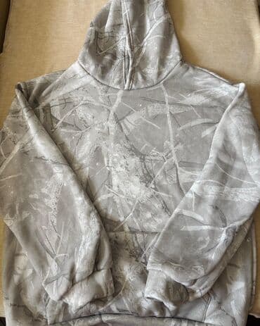 Boz rəngli kapüşonlu sviter (hoodie) Tam ideal vəziyyətdədir, 1 dəfə