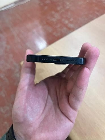 motorola edge 50 ultra: IPhone 14, 128 GB, Blue Titanium, Face ID — 3