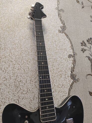 qədimi pul: Elektro gitara – İdeal vəziyyətdədir heç bir problemi yoxdur pul — 4