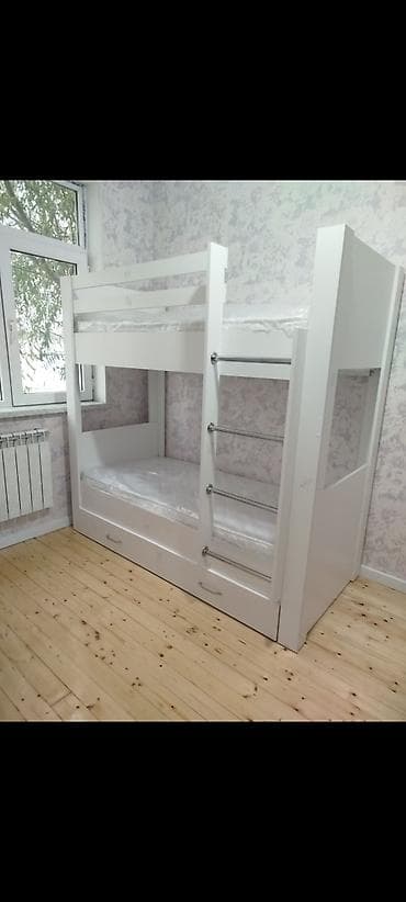 qapi ustu: Mebel dəsti – ağ rəngli şkaflar və ikimərtəbəli çarpayılar - Üst — 3