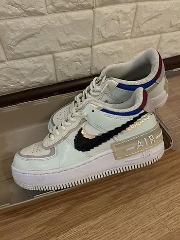 кросовки: Nike, Размер: 37.5, цвет - Белый, Б/у — 2