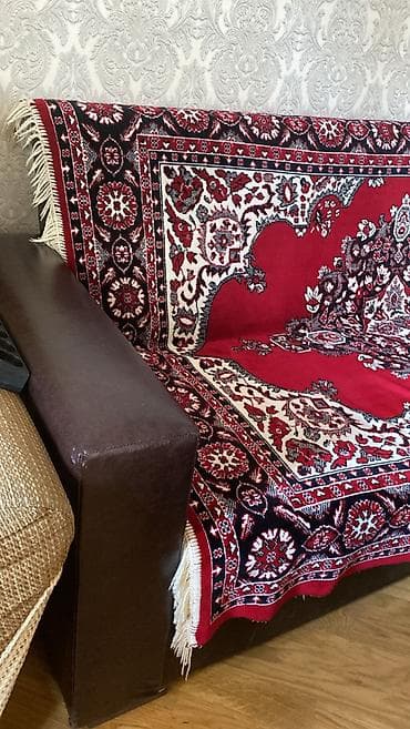 Divan satılır, kitab kimi açılır, uzunluğu 2.10 — 5