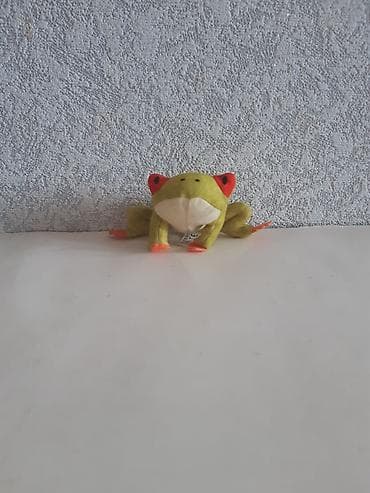 qatar oyuncaq: MacDonalds oyuncagı. Qurbaga — 1