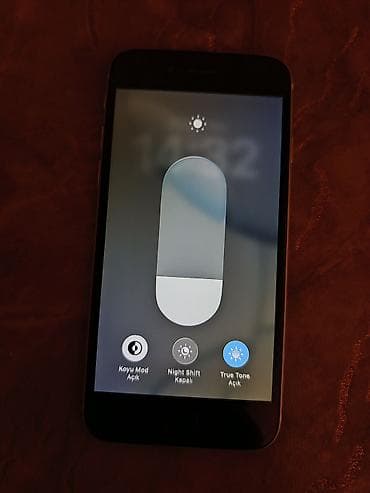 barter android: IPhone SE 2020, 64 GB, Ağ, Simsiz şarj — 6