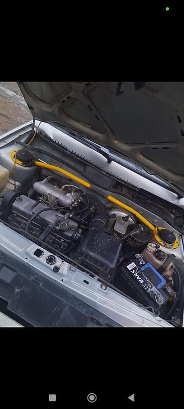 volkswagen golf ii: Model: Lada Samara Sedan (VAZ-2115) Rəng: Açıq gümüşü Kuzov: 4 qapılı — 4